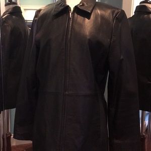 ❄️💕Ladies Black Leather Brooks Jacket EUC
